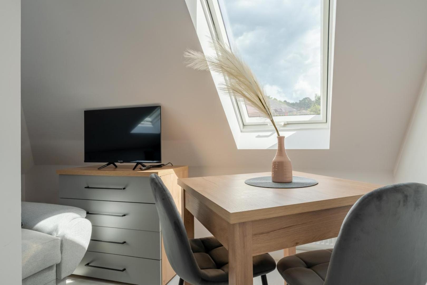 Apartamenty Ok'S - Blisko Centrum W Pelni Wyposazone - By Spaceapart Jelenia Góra Exterior foto